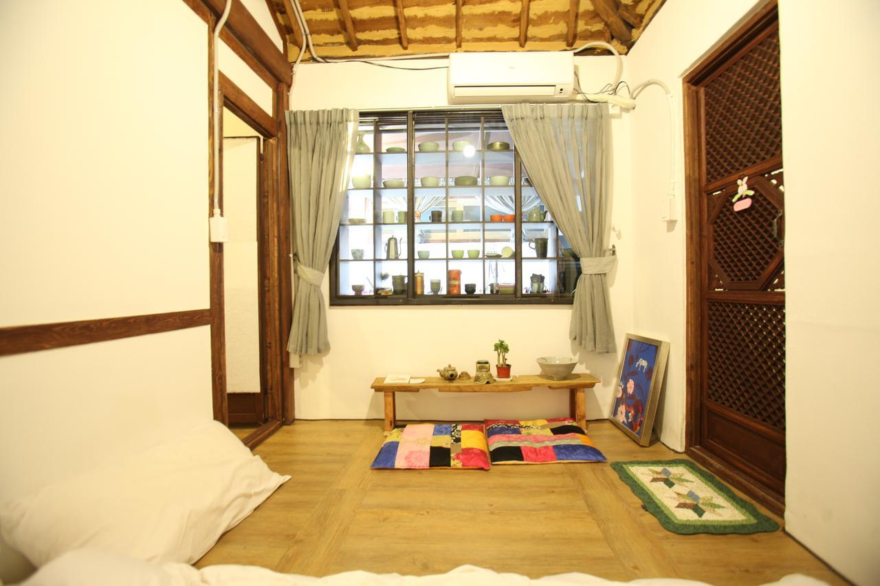 Mongyouhwawon Guesthouse Jeonju Dış mekan fotoğraf