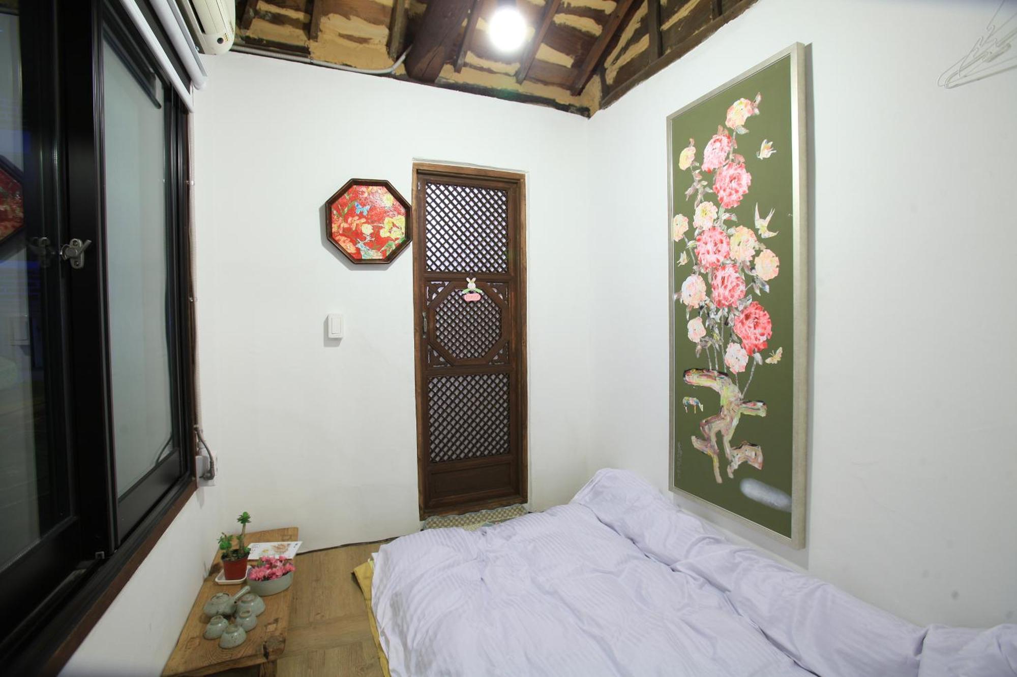 Mongyouhwawon Guesthouse Jeonju Dış mekan fotoğraf