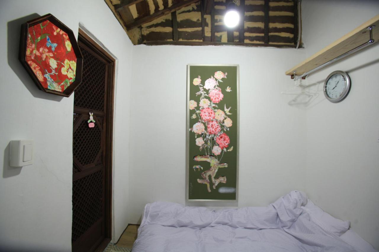 Mongyouhwawon Guesthouse Jeonju Dış mekan fotoğraf