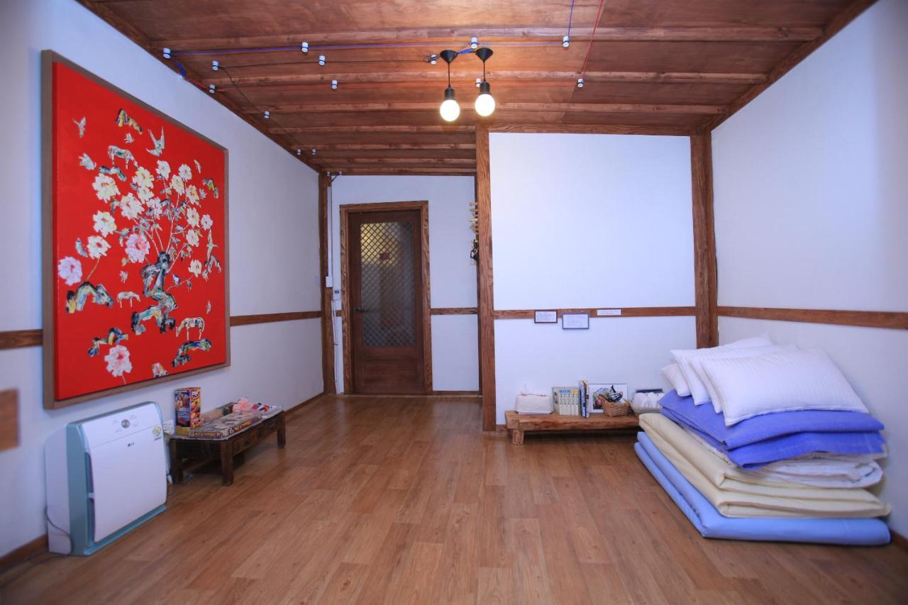 Mongyouhwawon Guesthouse Jeonju Dış mekan fotoğraf